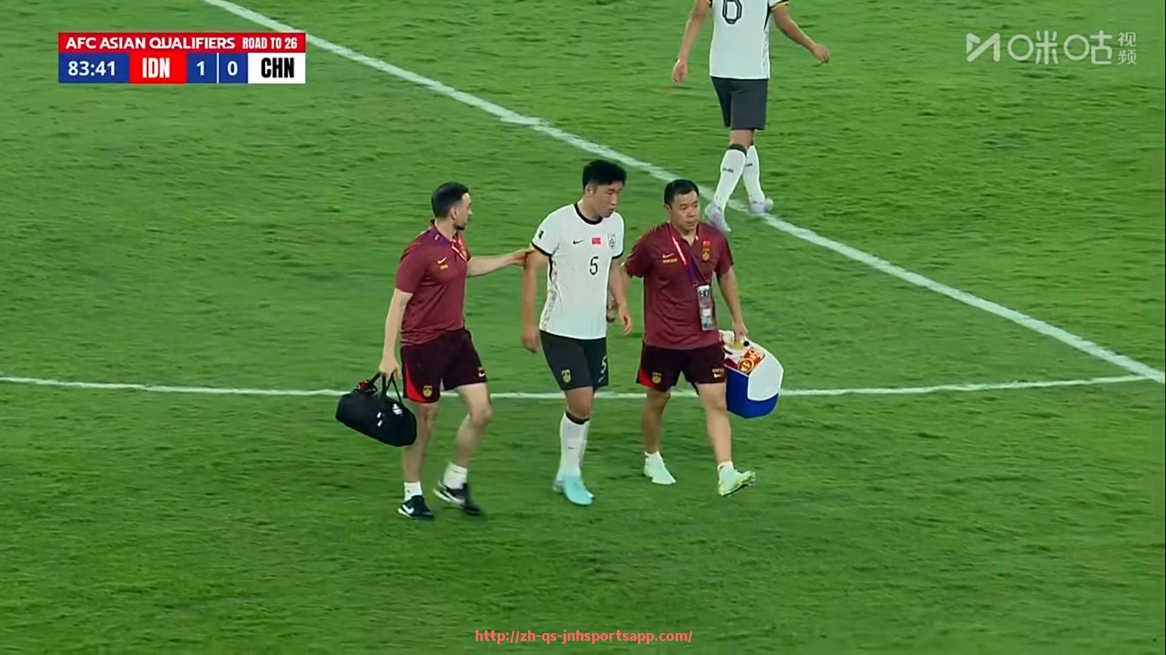 金年会app-火箭队新浪发布的球队阵容与球员数据一览